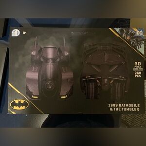 NEW! 3D puzzle 1989 Batman Batmobile Model